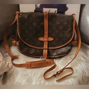 Louis Vuitton Monogram Saumur 30 🤎